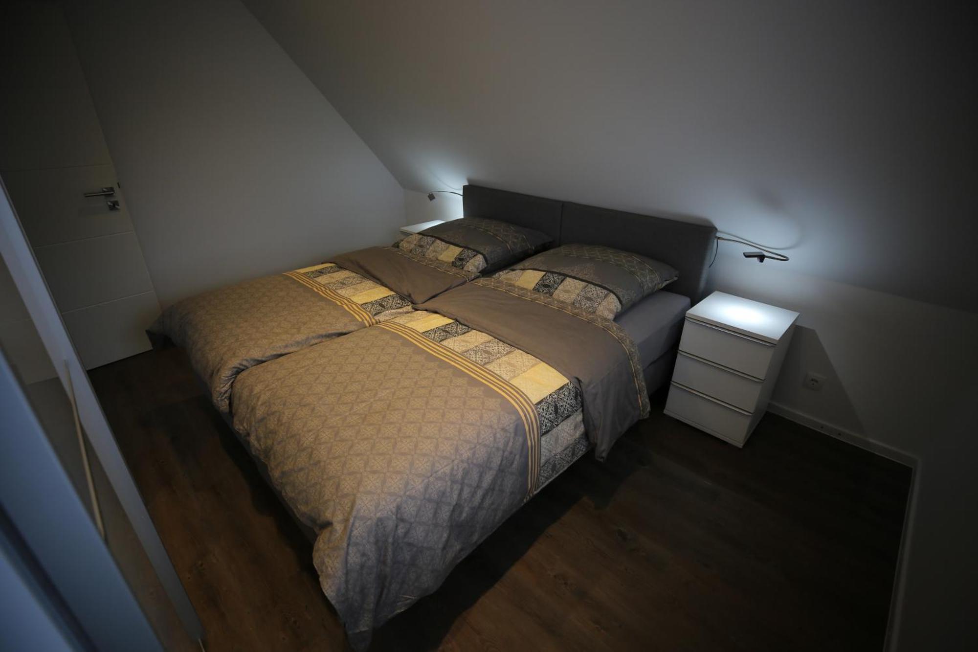 Eine Sehr Gemuetliche Dachgeschoss Ferienwohnung Ihlow  Eksteriør bilde